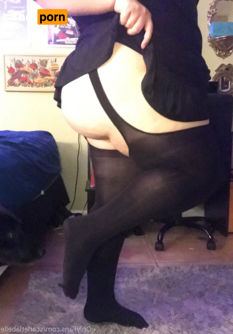 Scarlet LaBelle 5011149