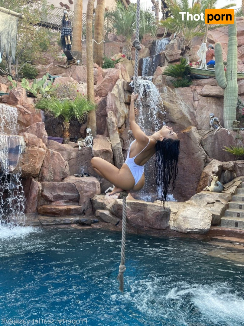 Scarlet Silva 5102830