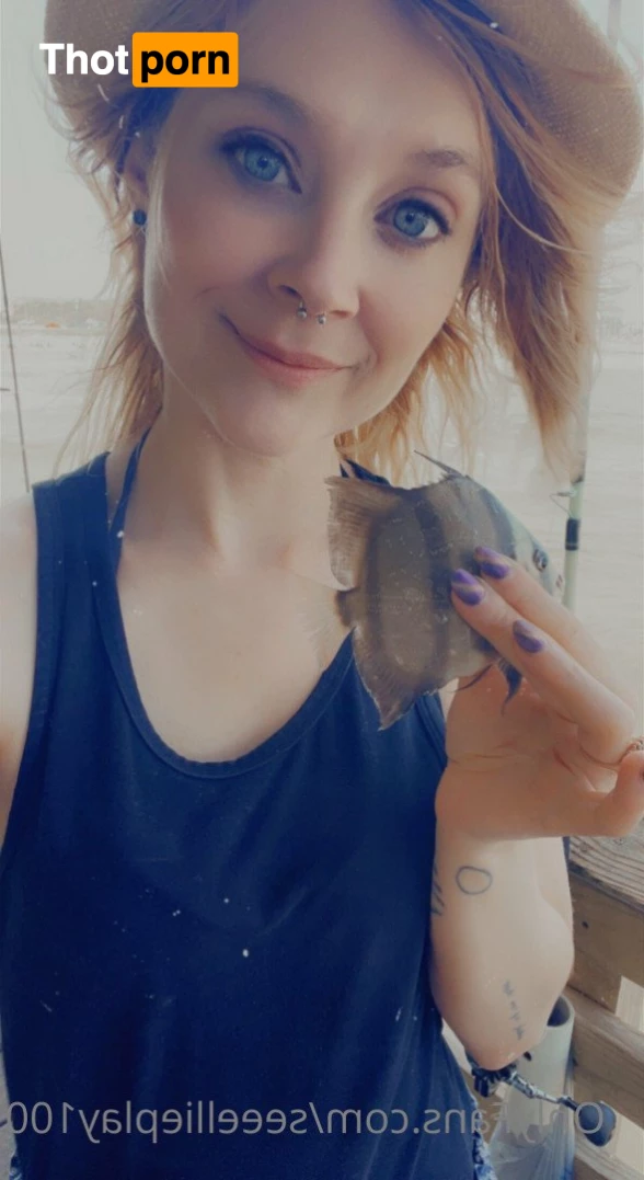 Ellie • Free • 5266537