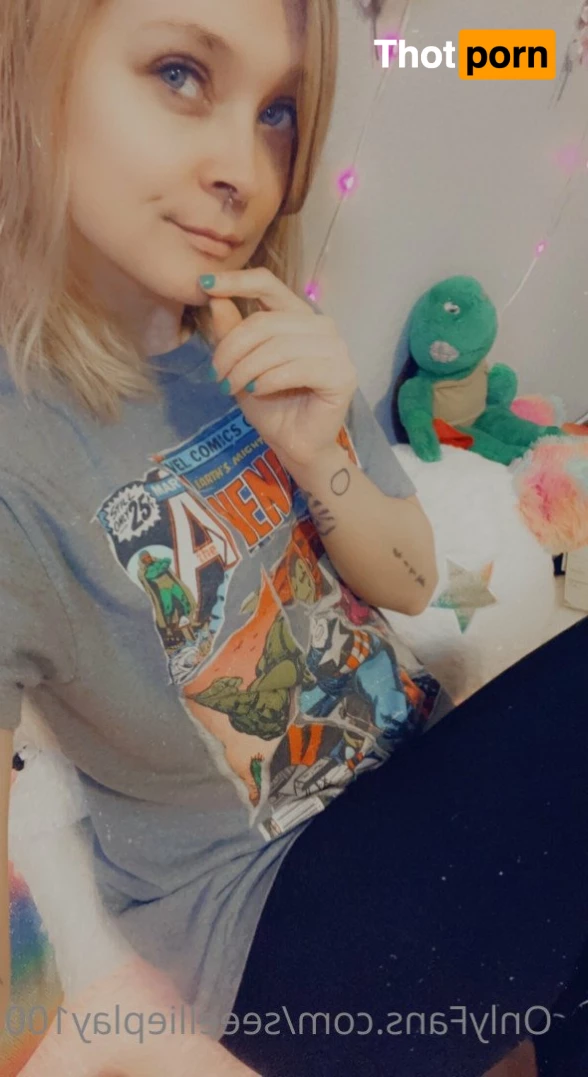 Ellie • Free • 5266551