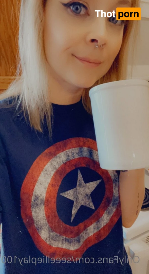 Ellie • Free • 5266640