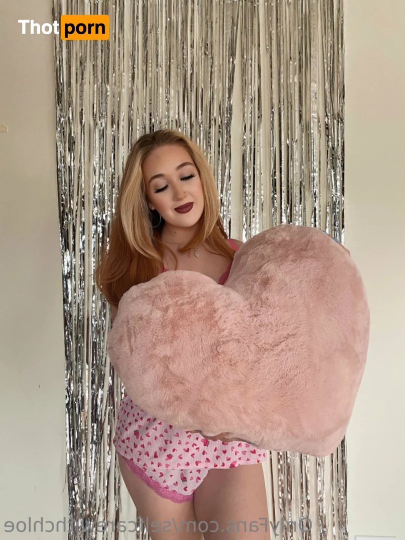 Self Care with Chloe 10841586