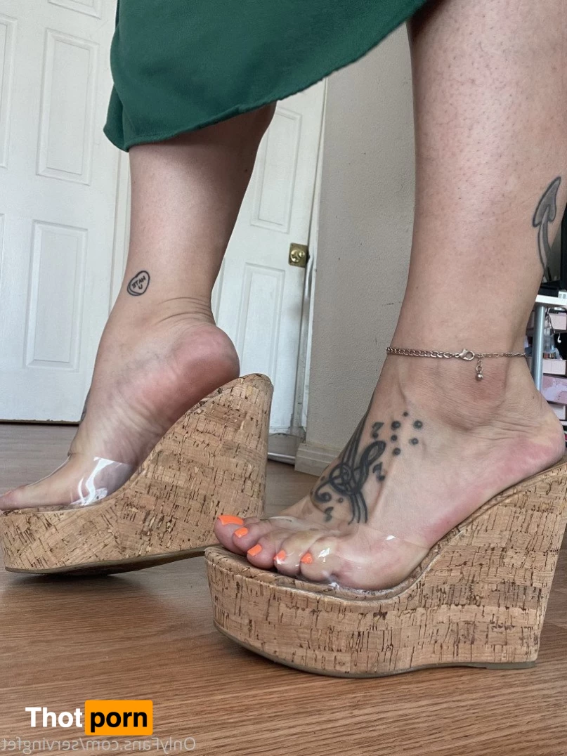 SERVINGBAREFEET 5100466