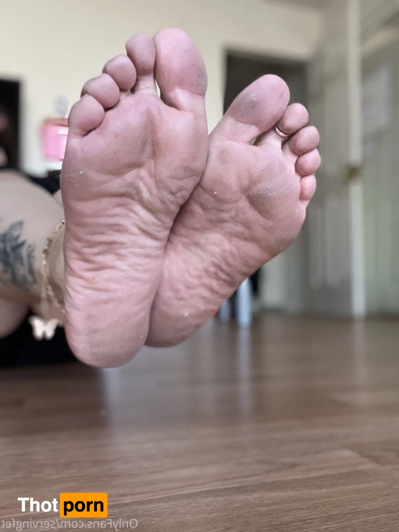 SERVINGBAREFEET 5100569