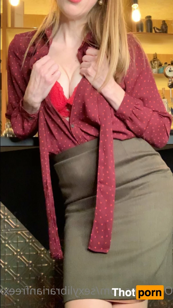 The Free Sexy Librarian 9734242