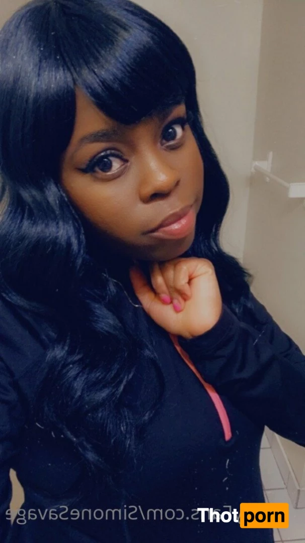 Simone Savage 5024922