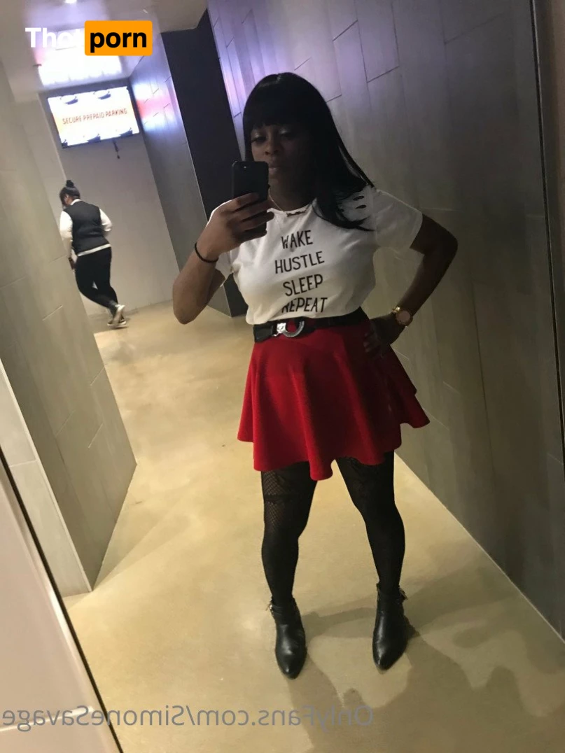 Simone Savage 5025104