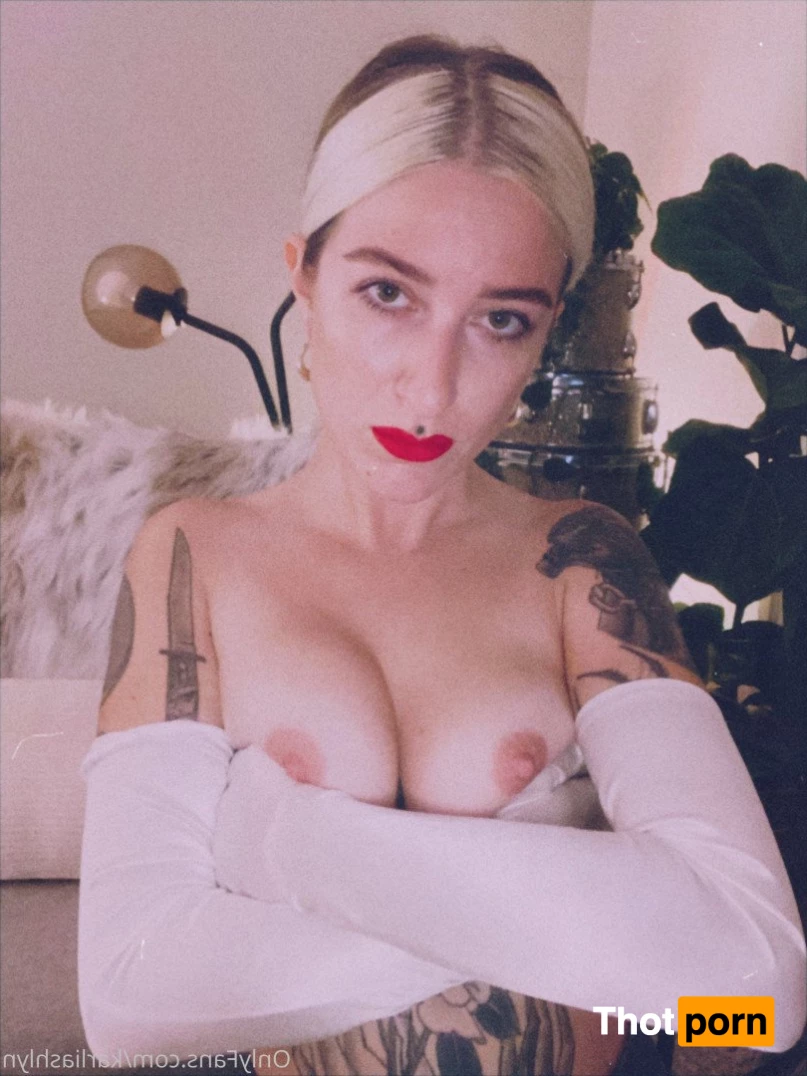 venustheharpy 4972032