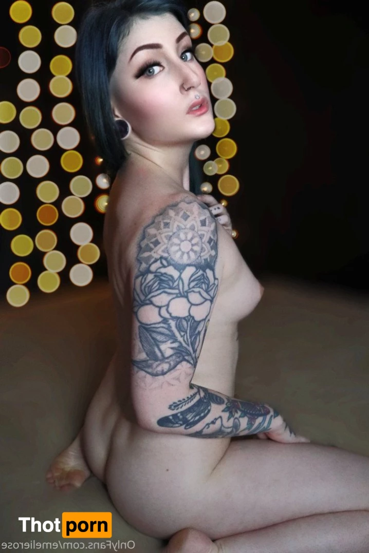 sinisterlilith 5030745