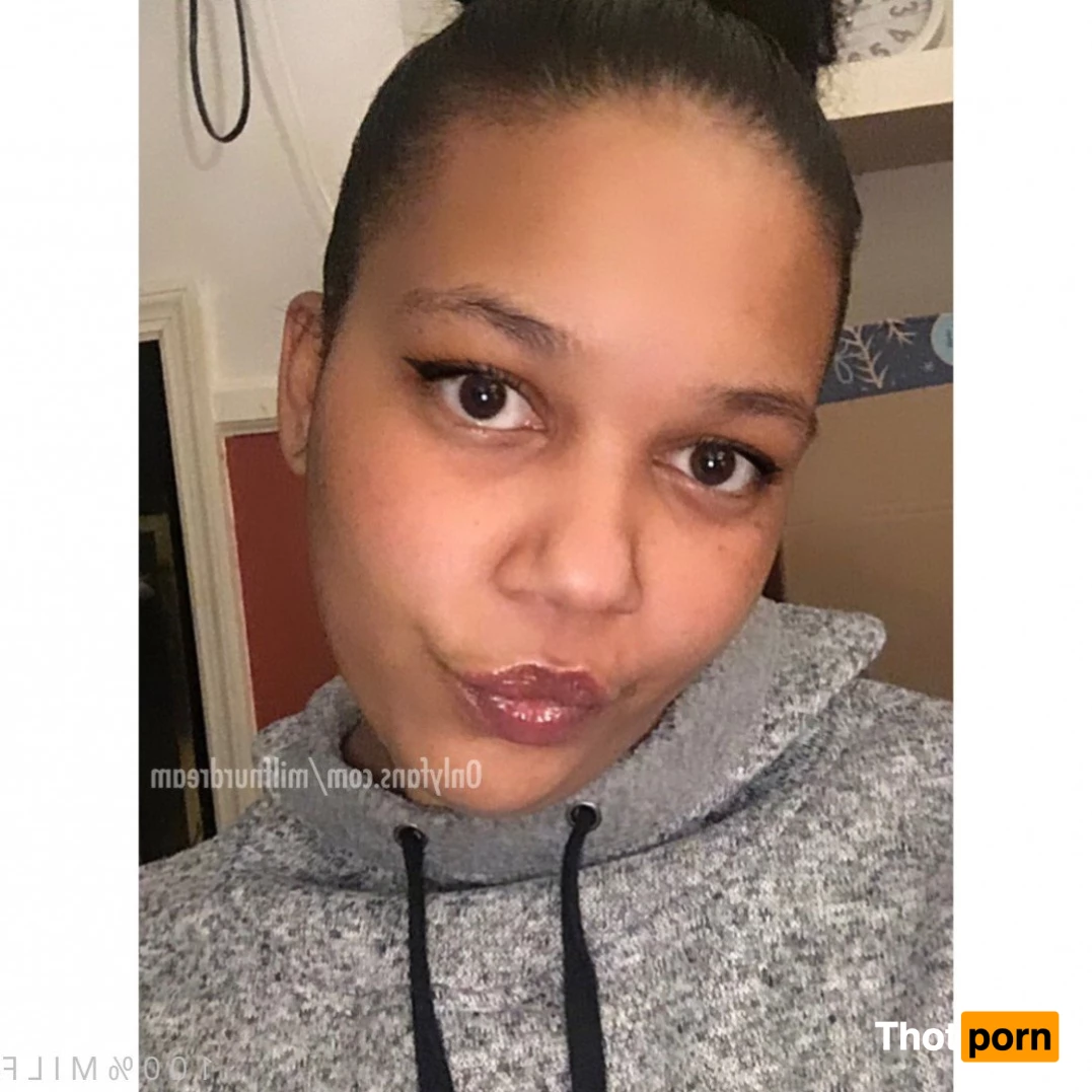 fat pussy twins. 4970485