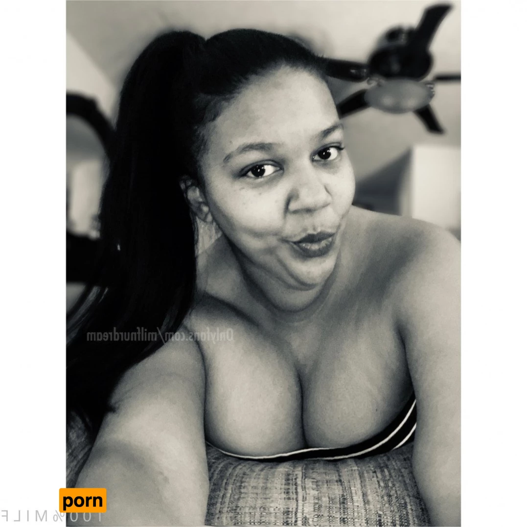 fat pussy twins. 4970488