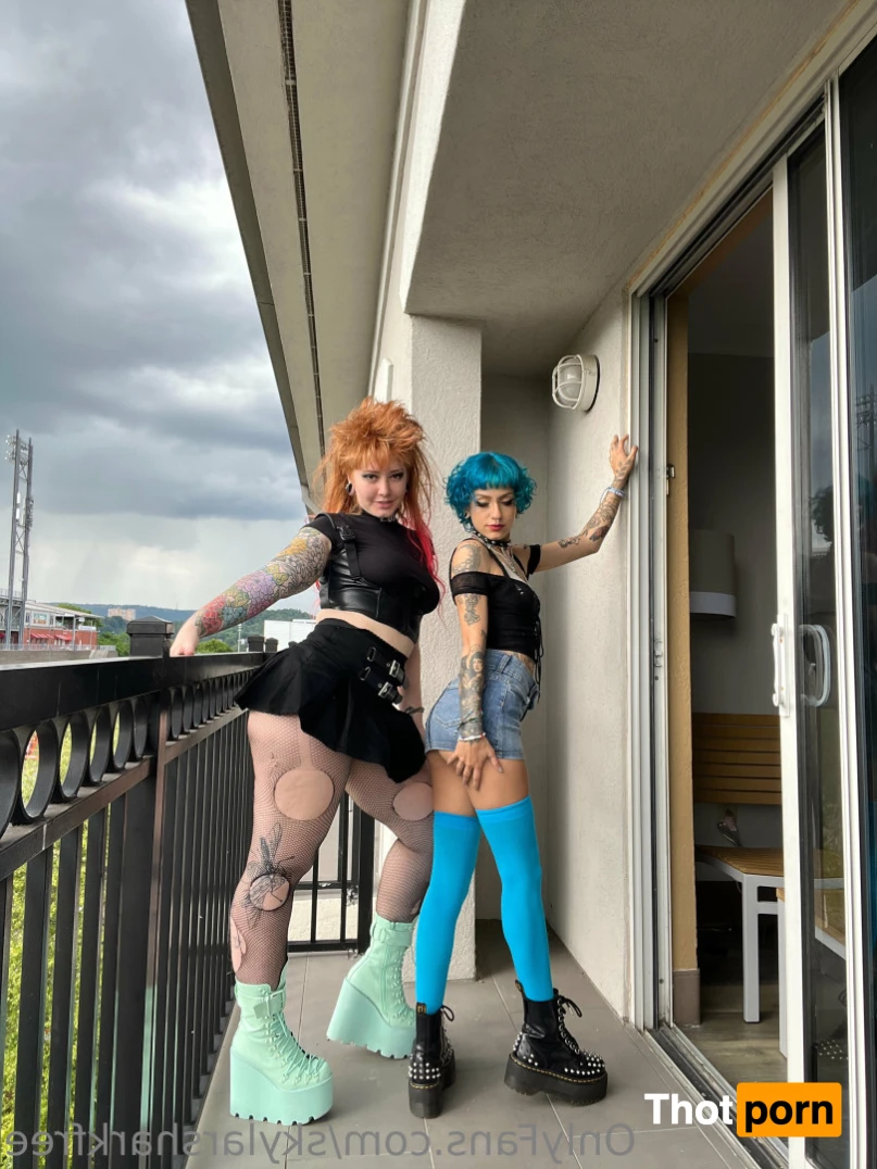 SkylarSharkFREE 15585125