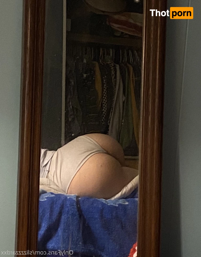 lizzy🖤❤️‍🩹 4964609