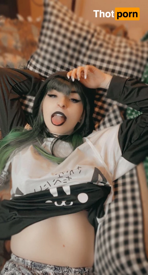 smolgothgirlvip 5017827