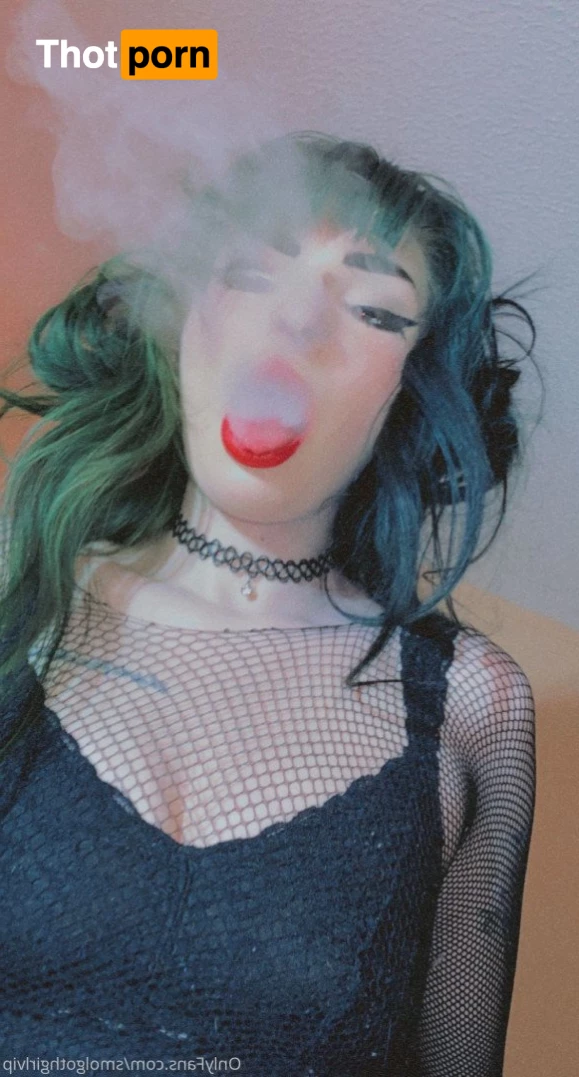 smolgothgirlvip 5018138