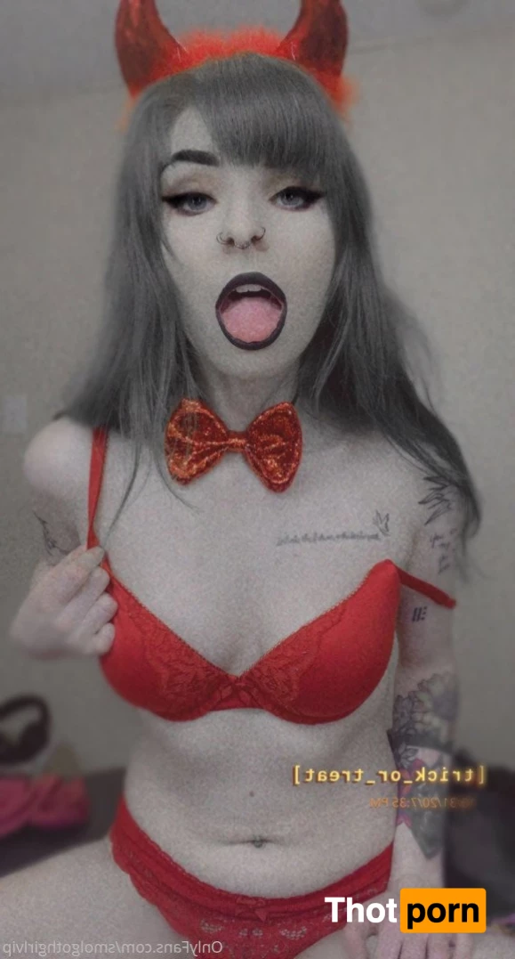 smolgothgirlvip 5018252