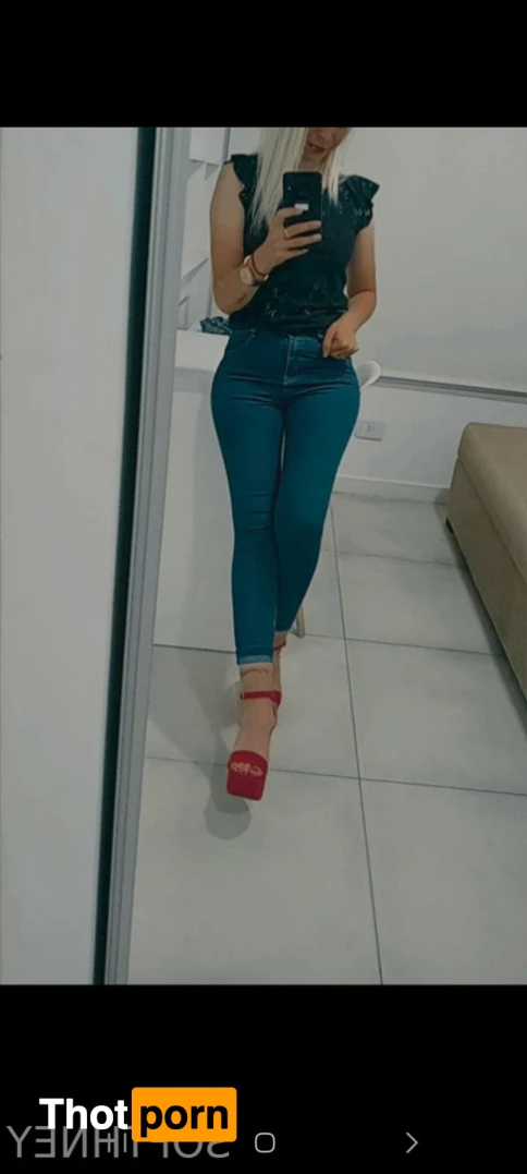 Bee 🐝 DM 😈 FREE 15574775