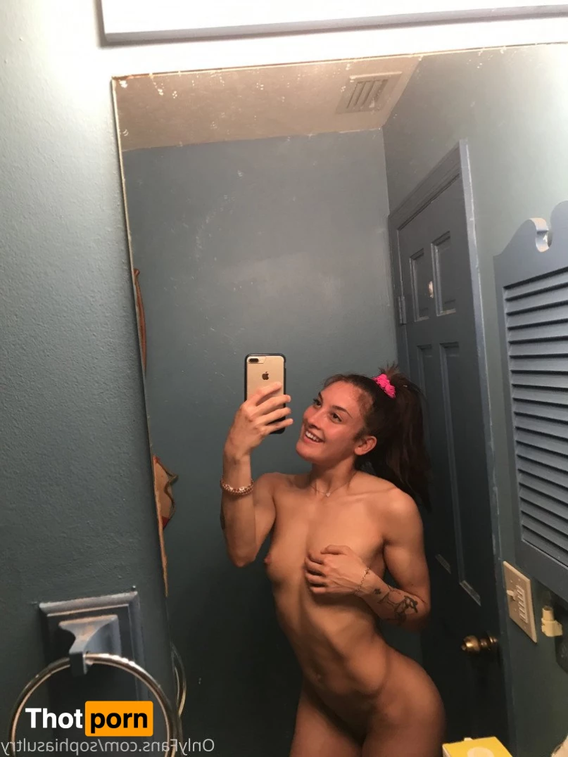 Sophia Sultry 5012515