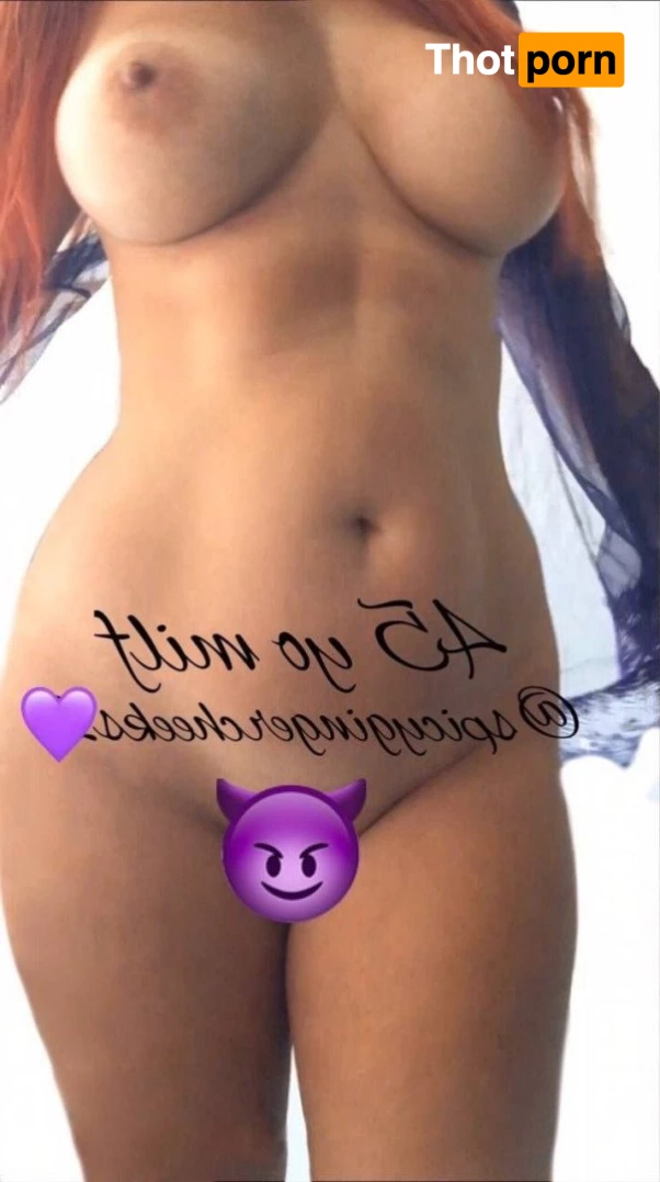 Hot Redhead 🔥 4931122