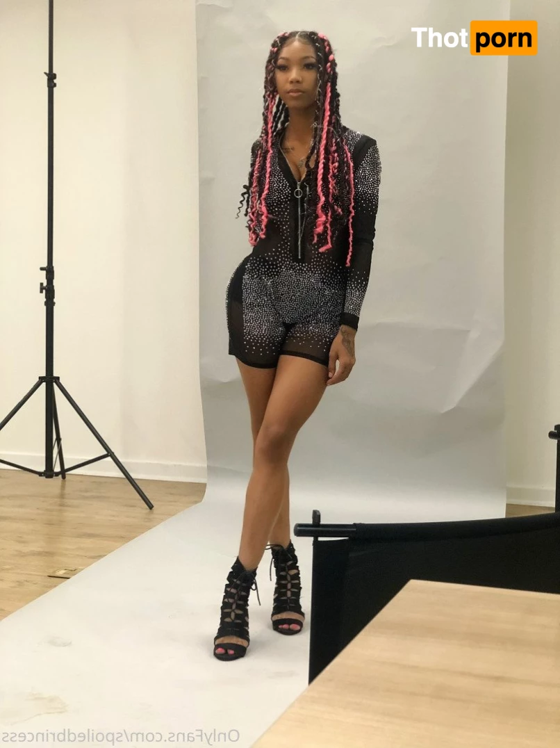 TWERK PLAYH♡USE by ᥫ᭡rincess 4930616