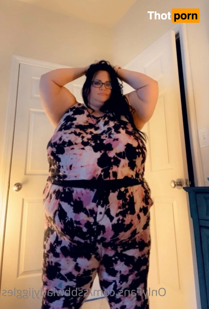 SSBBWLadyJiggles 4929252