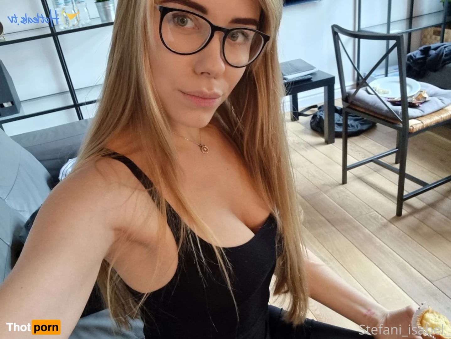 Stefani 🧁 16553404