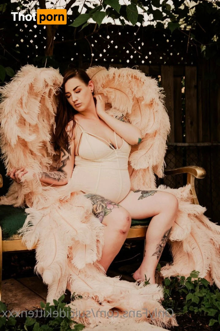 Sex Kitten 💞 4990058