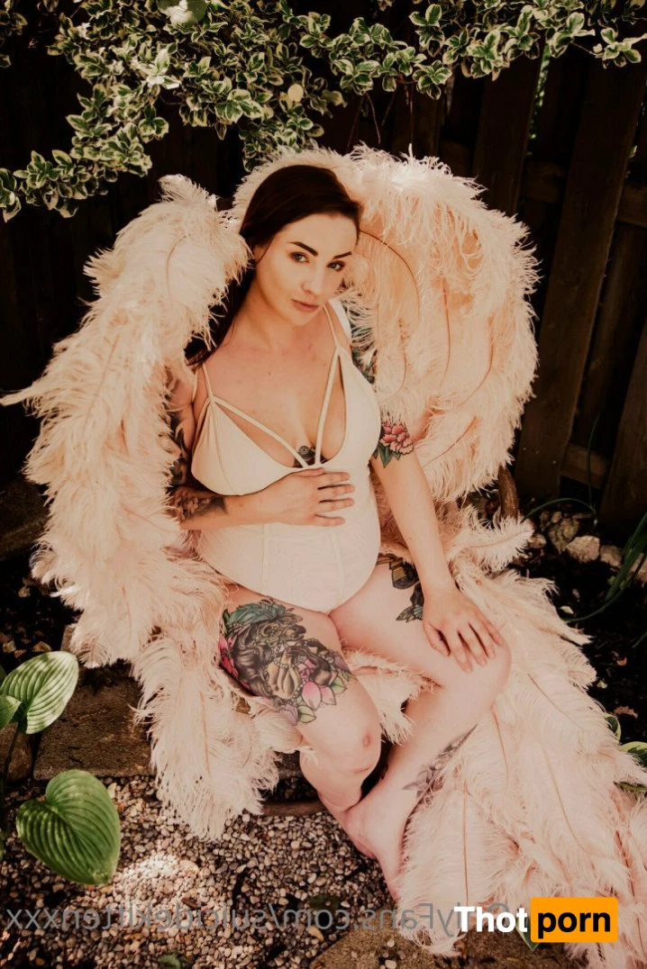 Sex Kitten 💞 4990065