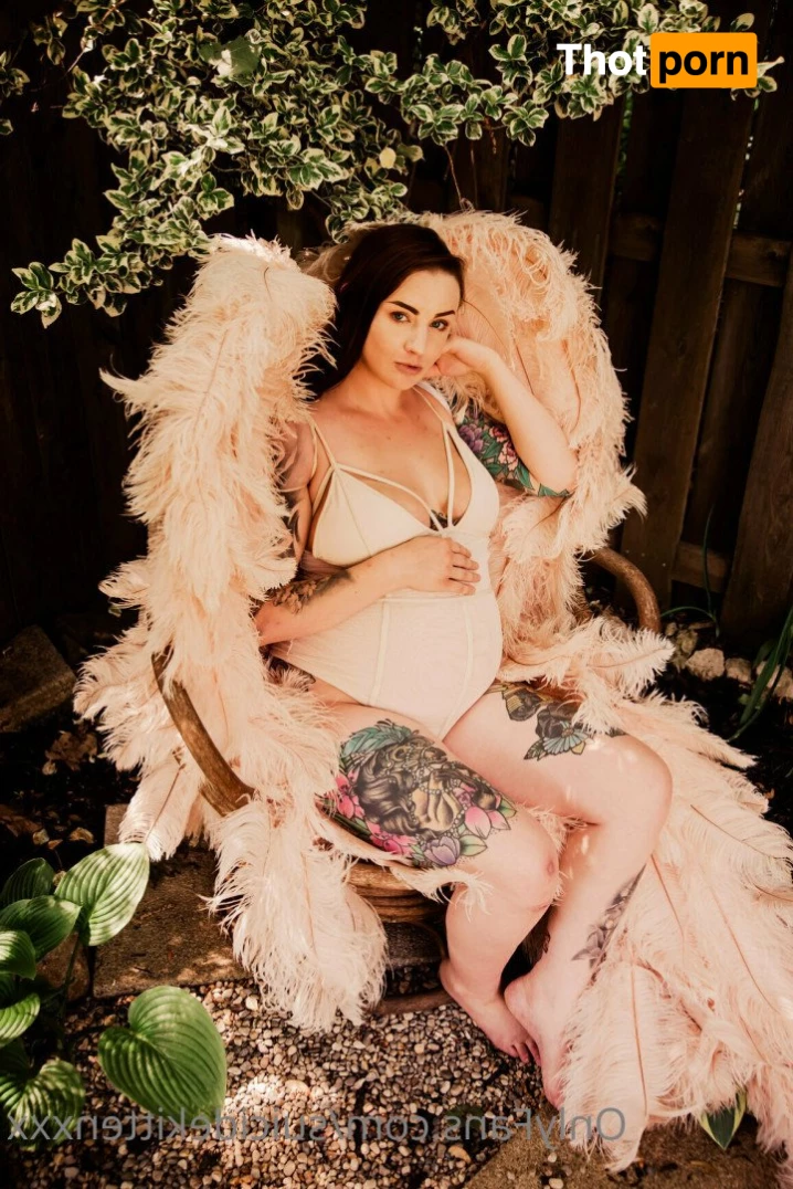 Sex Kitten 💞 4990159