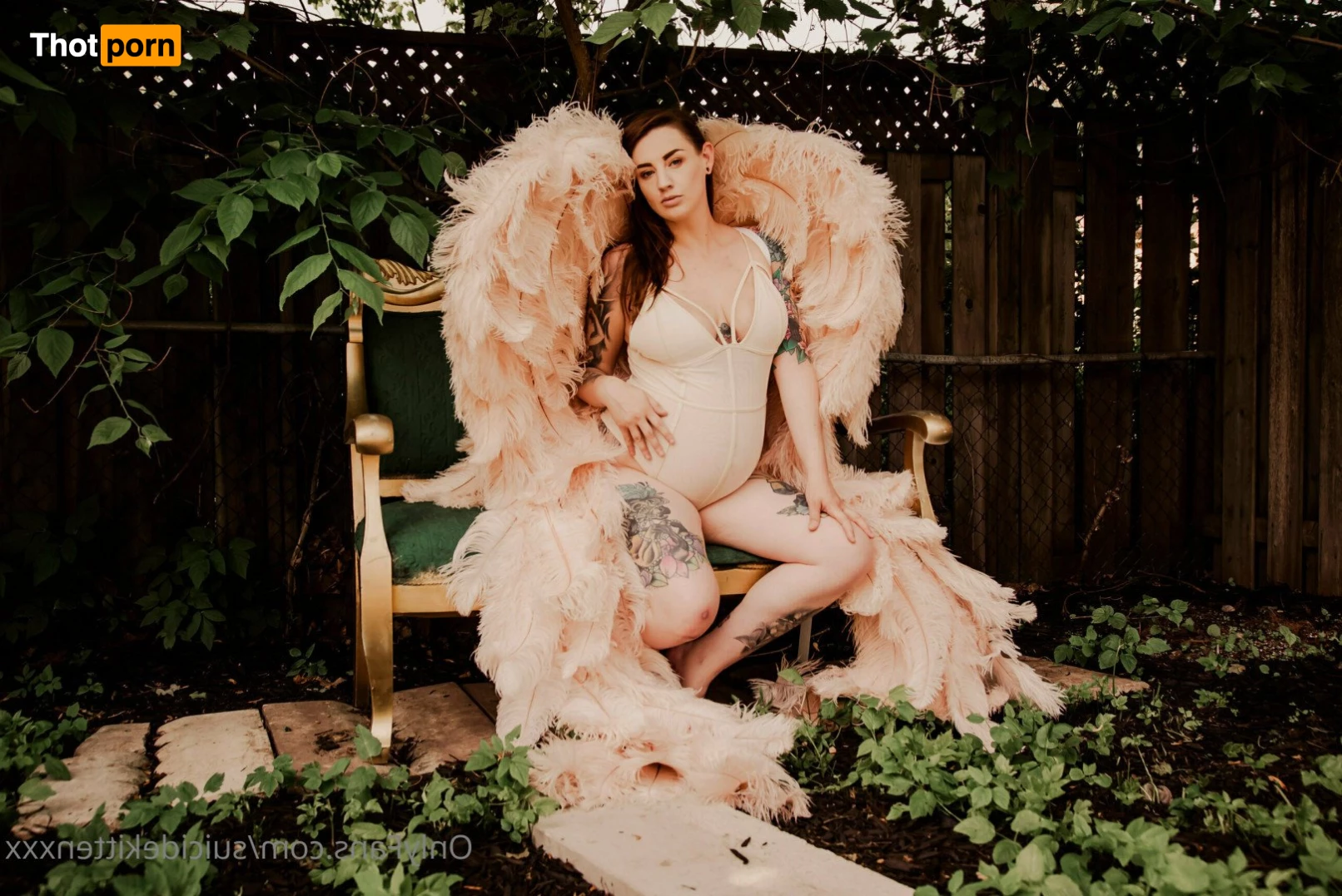 Sex Kitten 💞 4990180