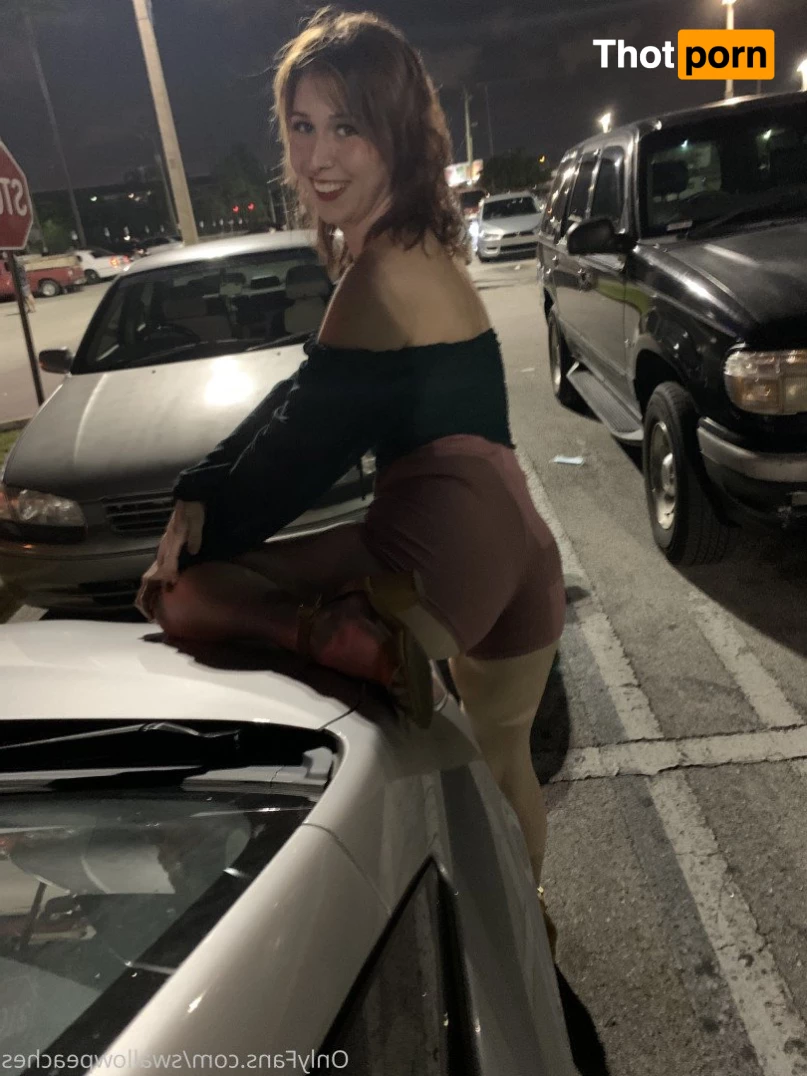 SwallowPeaches 4918117