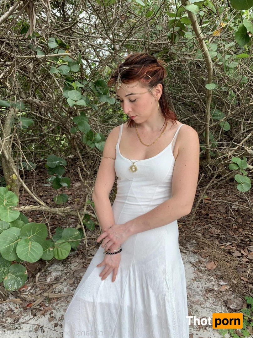 SwallowPeaches 4918268