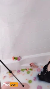 10559382