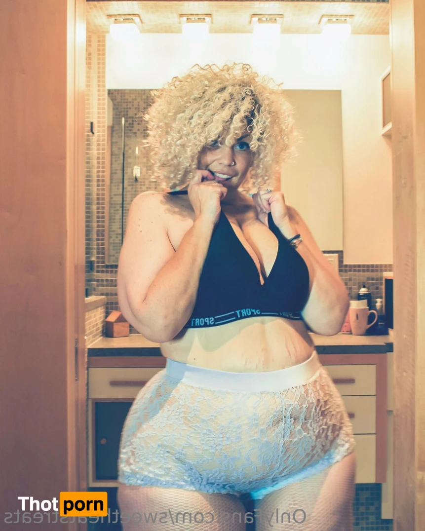 SweetHeatsTreats 15361207