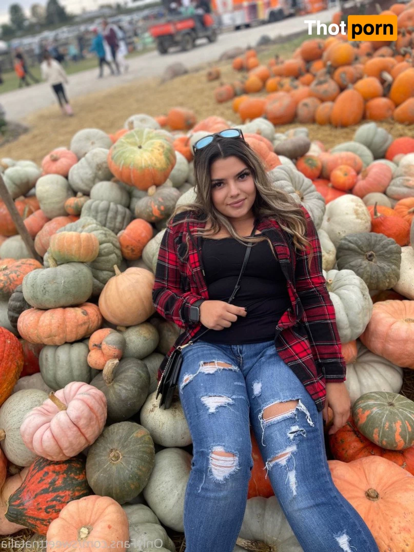 Natalia 💜 4908342