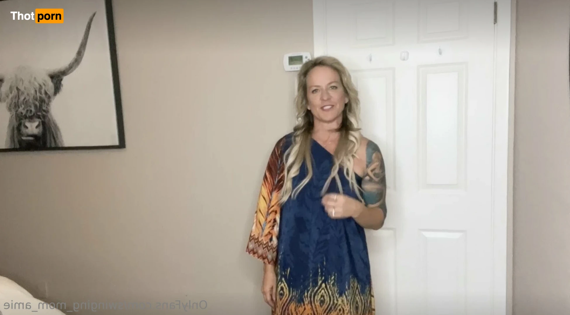 Swinger Step Mom 15316316