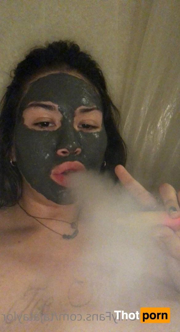 Taja Taylor-Foxx 🦊🦋 4960409