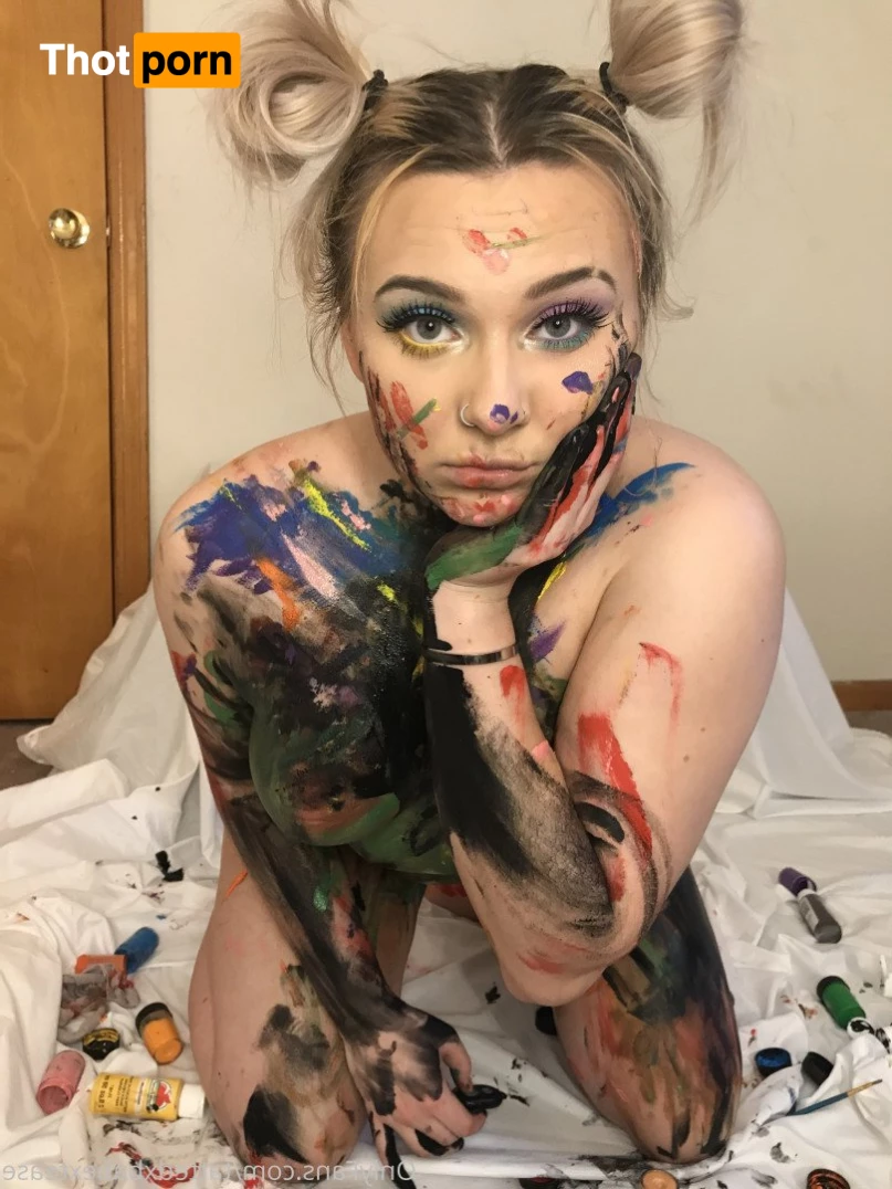 𝗣𝗿𝗲𝗴𝗻𝗮𝗻𝘁 𝐀𝐬𝐡 &amp; 𝐍𝐞𝐢𝐠𝐡𝐛𝐨𝐫 4899845