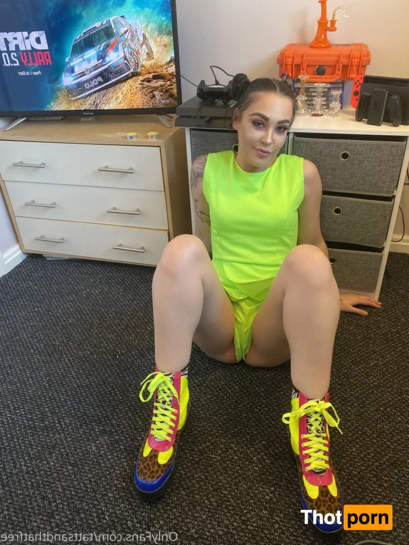 tattsandthatfree 4899586