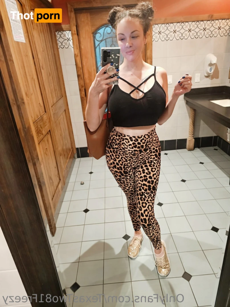 🤙 It's Texas Kara 💦 - Free Page! 15258548