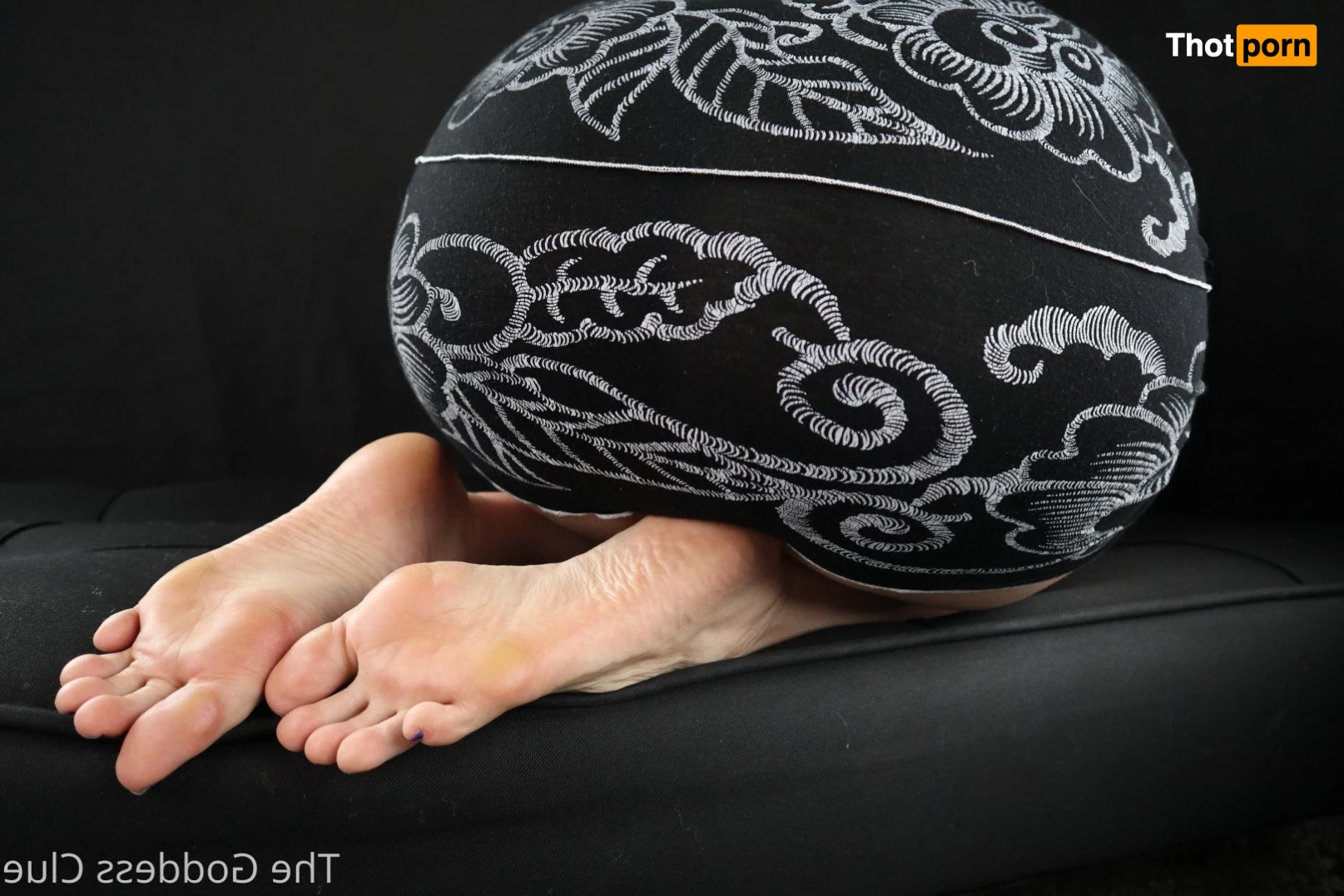 The Goddess Clue 4890104