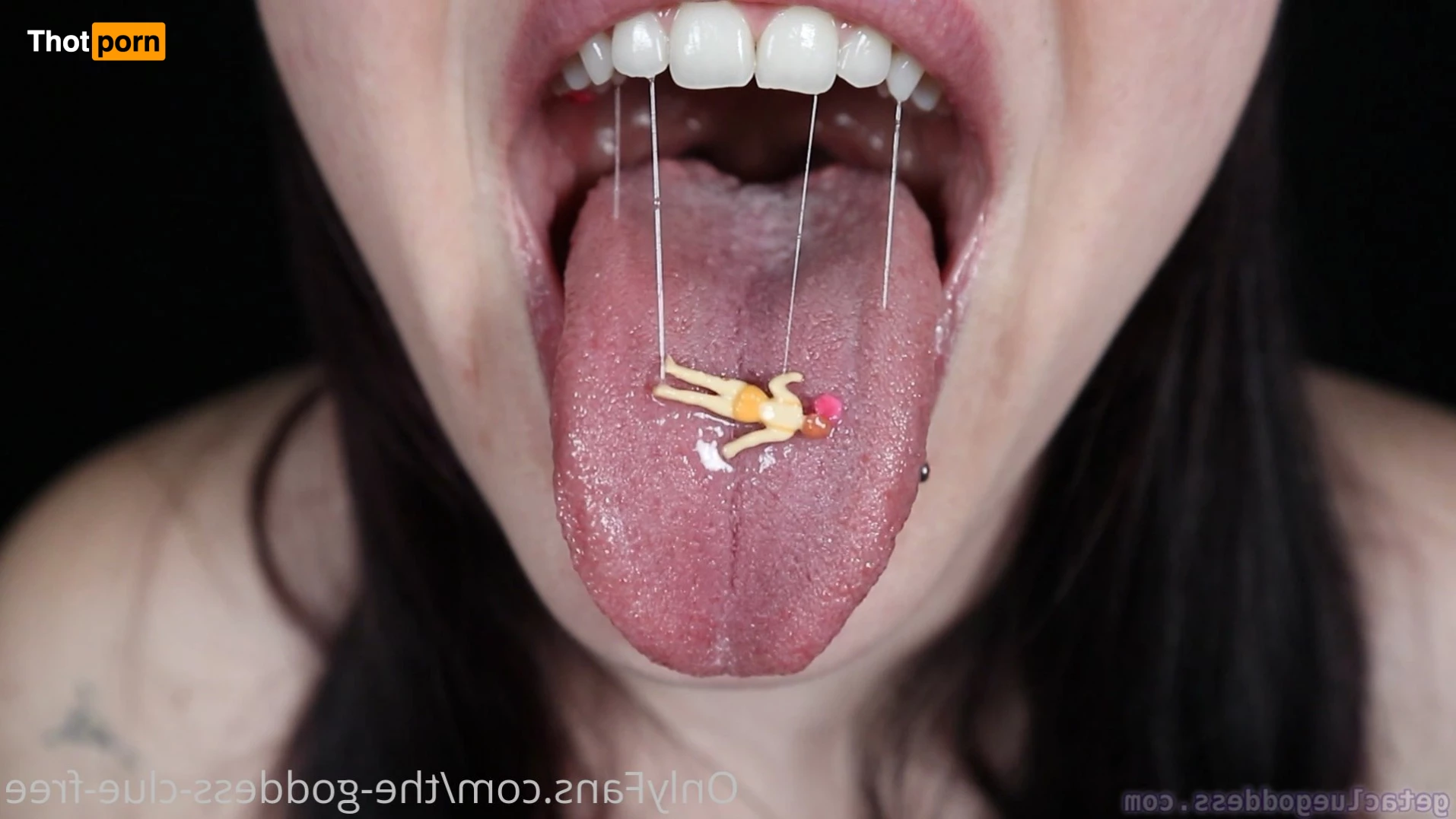 The Goddess Clue 10628097