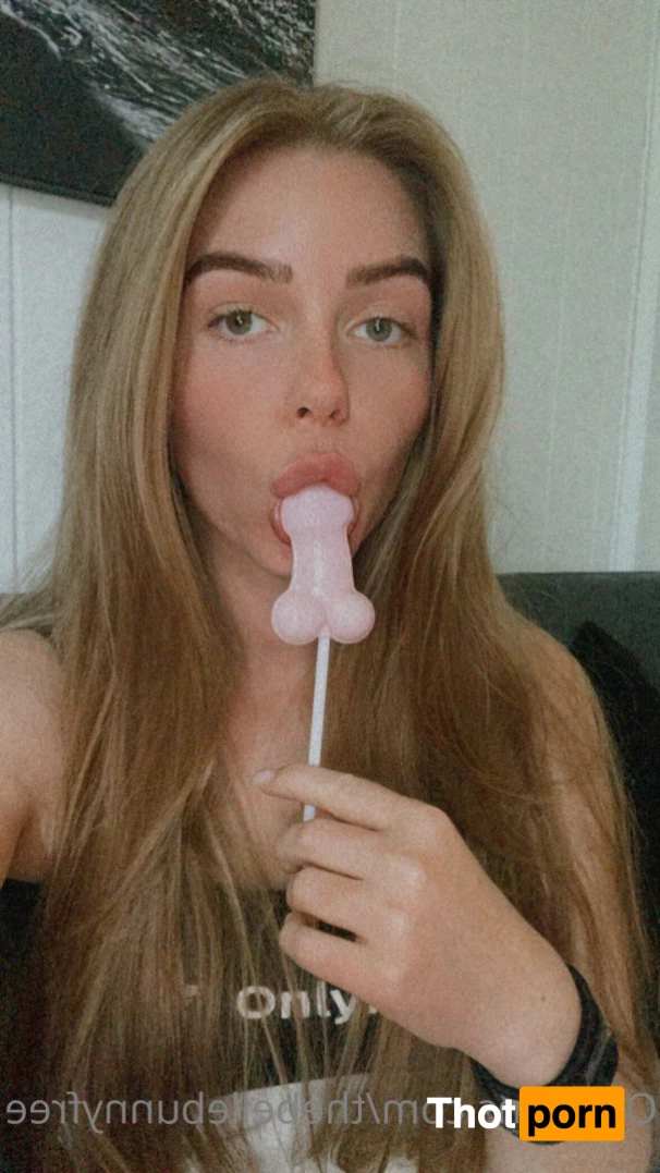 The belle bunny free 4938755