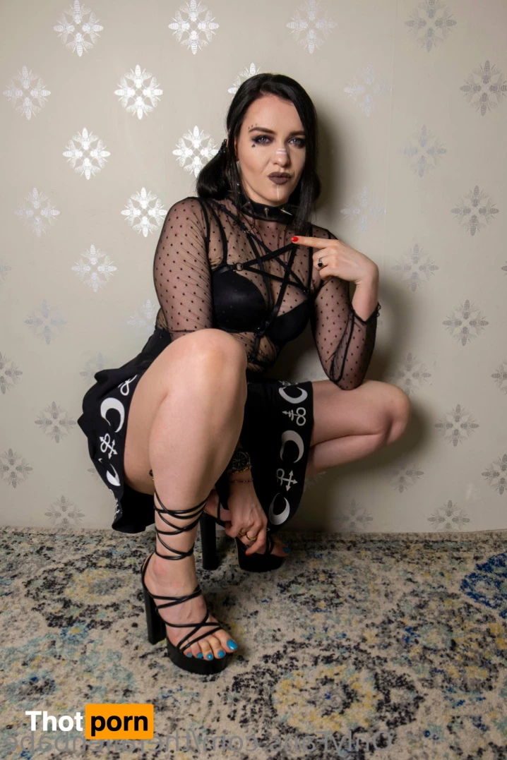 Fallen FREE✨ 10844748