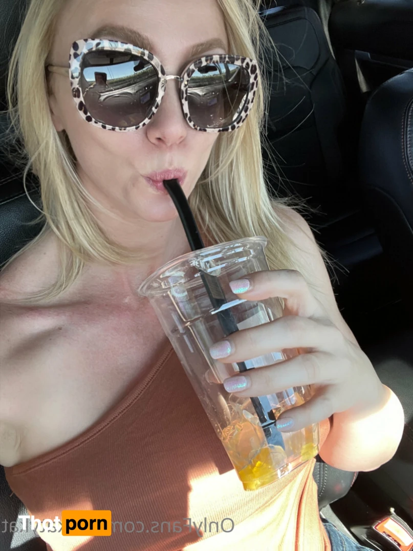 🍀 Katy Kat 🍀 15230024