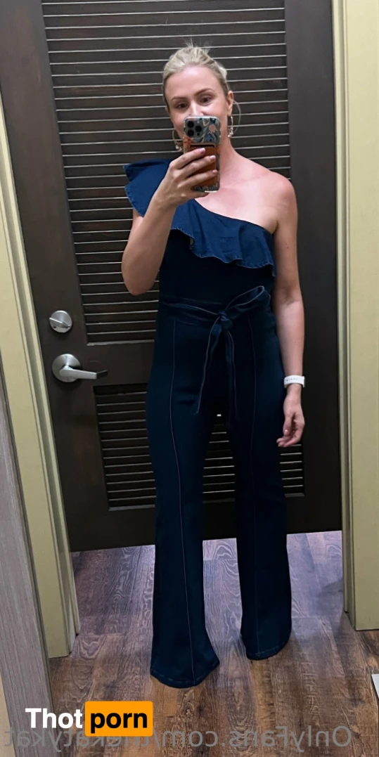 🍀 Katy Kat 🍀 15230159