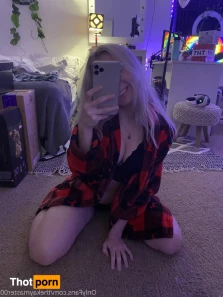 4933533