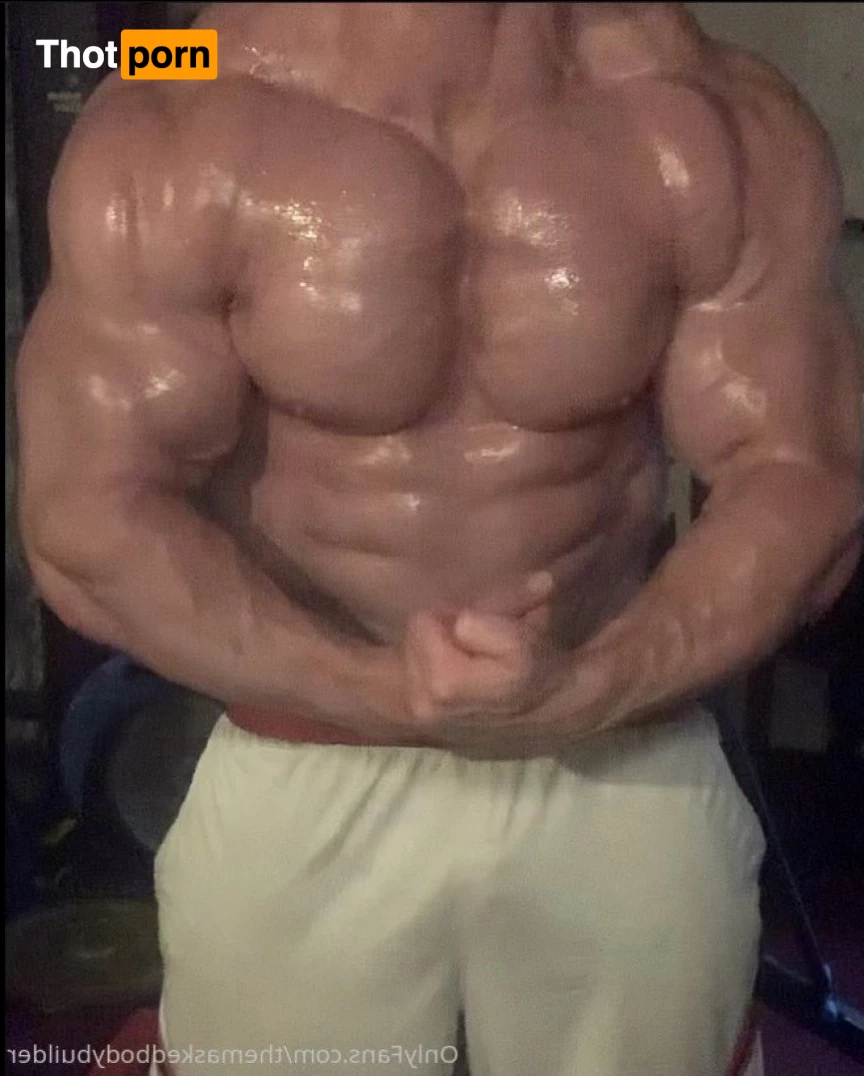 The masked bodybuider 4861618