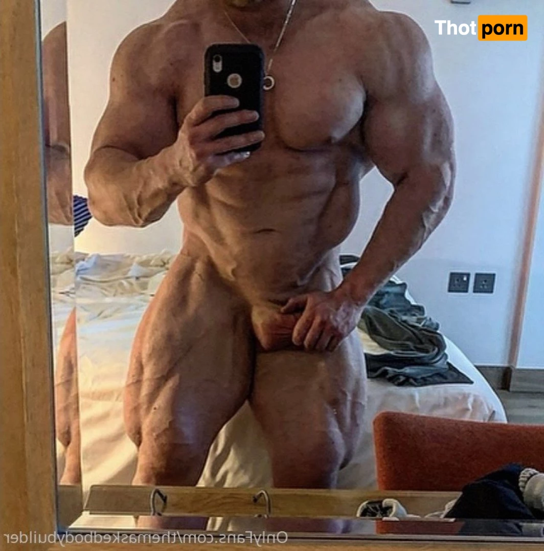 The masked bodybuider 4861626