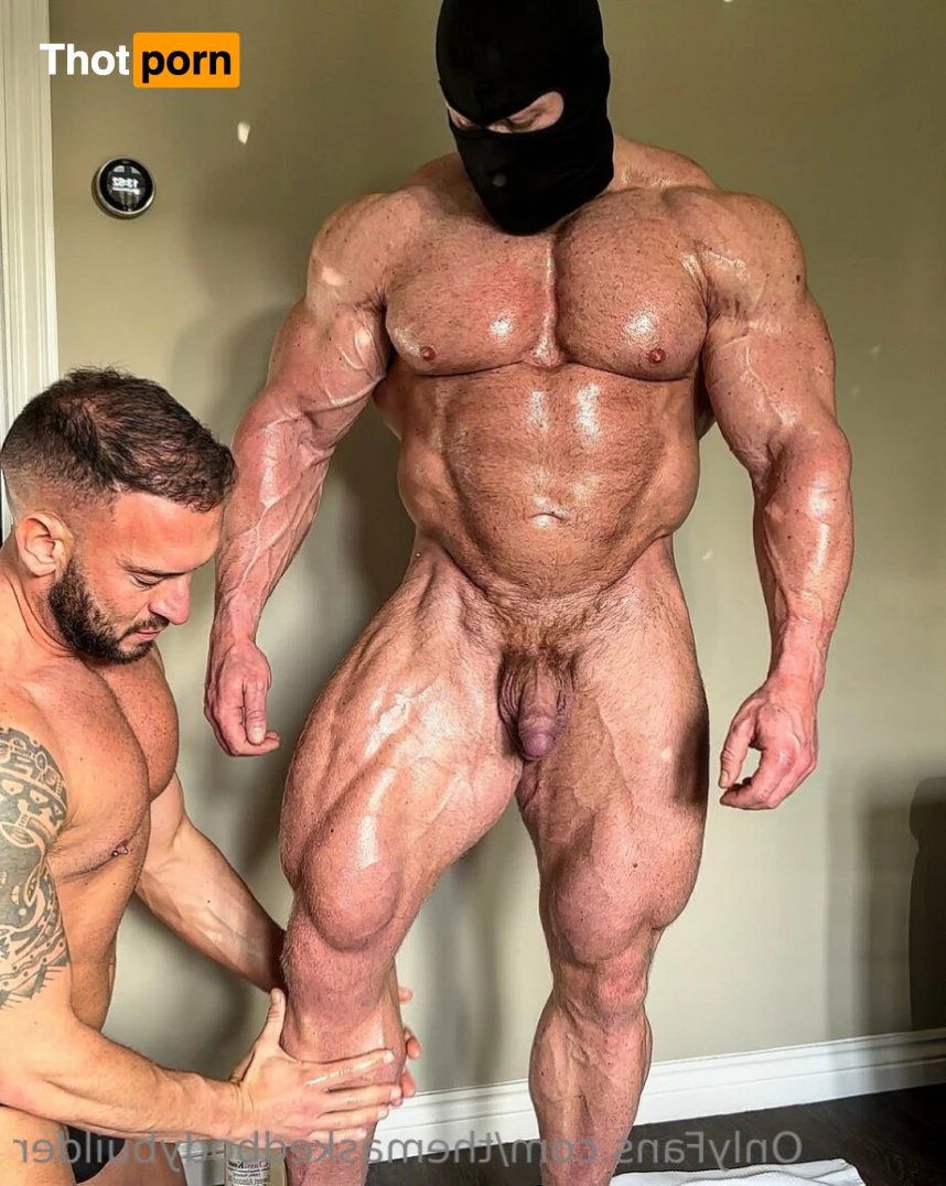 The masked bodybuider 9604309